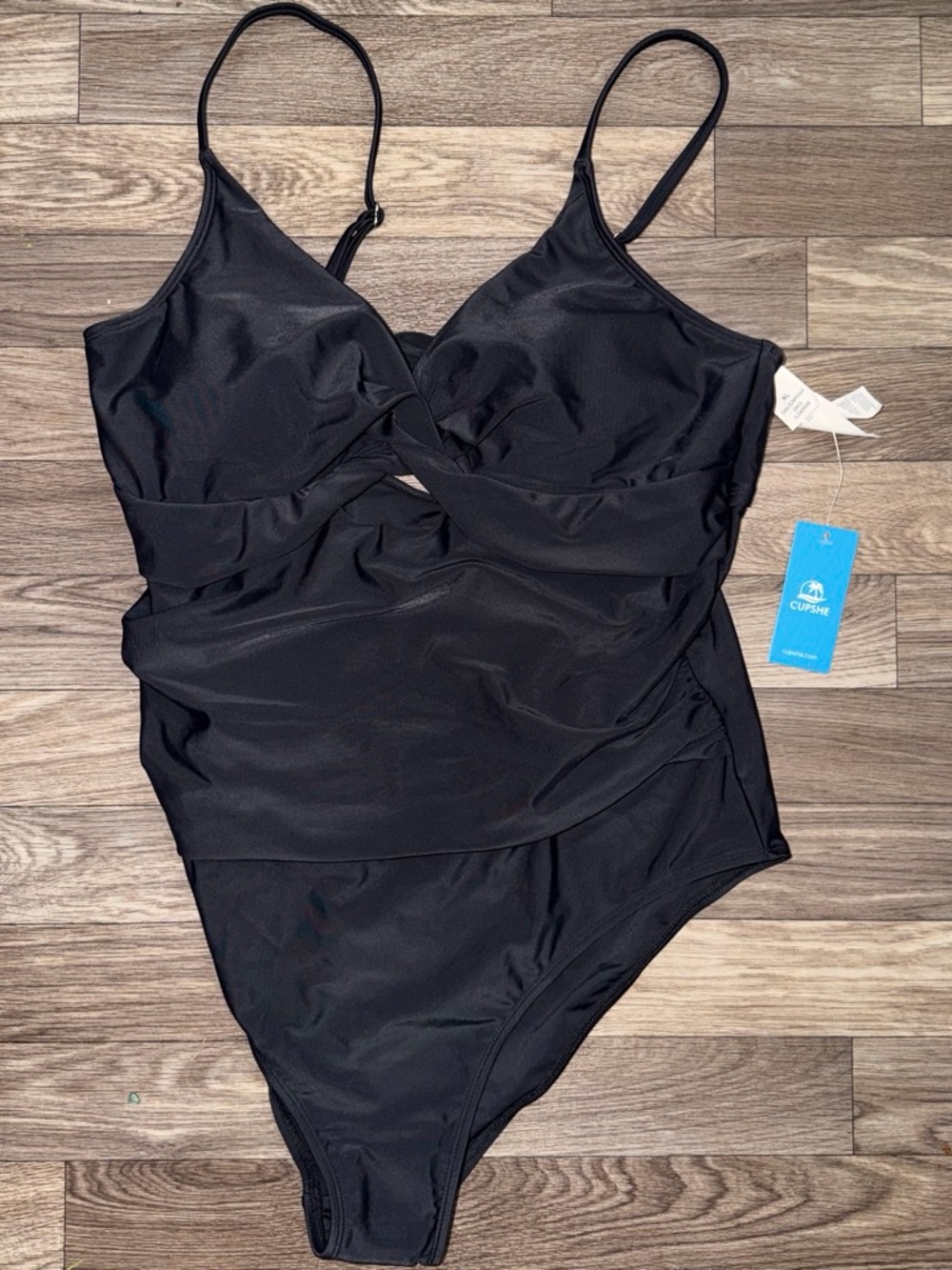 Cupshe Black Twist-Front One-Piece Swimsuit